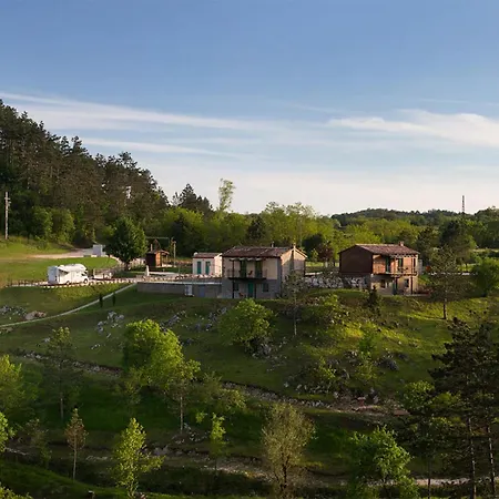 Stunning In With Outdoor Swimming Pool * Trviz