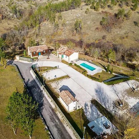 Lovely In With Swimming Pool Trviz
